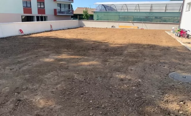 Aménagement d'une cour chez un particulier, Thonon-les-Bains, Seiller TP