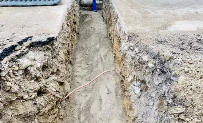 Travaux sur route principale : alimentation nouveau bâtiment avec intervention des services des eaux, Thonon-les-Bains, Seiller TP