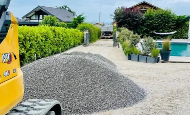 Terrassement d'une cour chez un particulier à EXCENEVEX, Thonon-les-Bains, Seiller TP